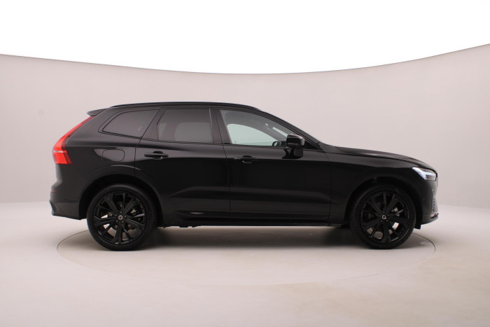 Volvo XC60 B5 AWD BLACK EDITION ULTRA 2.0 Edition