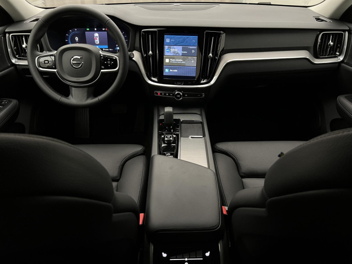 Volvo V60 CC B5 AWD PLUS BRIGHT AUT