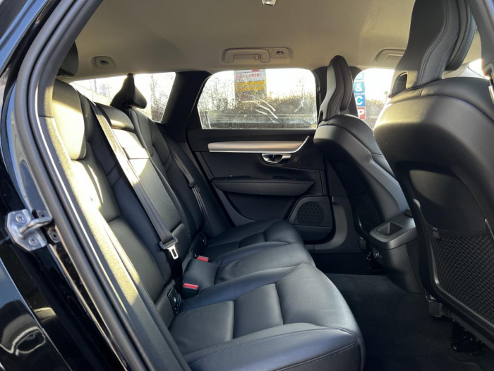 Volvo V90 D3 MOMENTUM 1.maj. 2.0 d Momentum