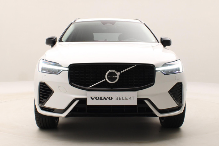 Volvo XC60 T8 AWD ULTIMATE RECHARGE 1.maj