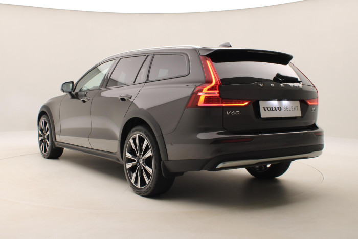 Volvo V60 CC B5 AWD PLUS BRIGHT 1.maj