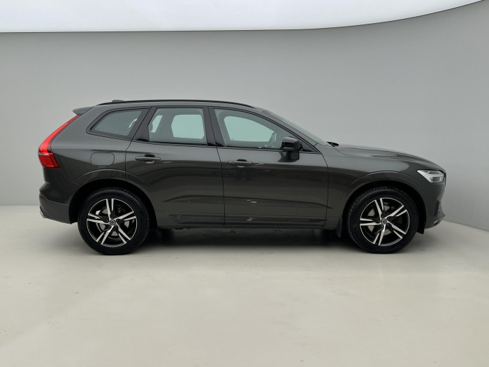 Volvo XC60 B5 AWD R-DESIGN AUT