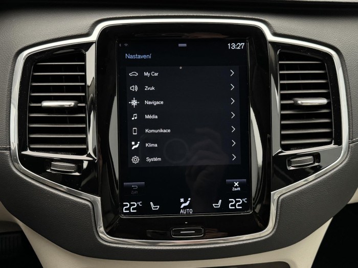 Volvo XC90 D5 AWD INSCRIPTION  CZ 1.maj 2.0 d