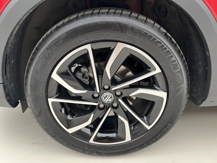 MG ZS 1.0T EXCLUSIVE AUT CZ 1.maj. 1.0 Exclusive