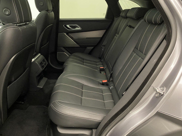 Land Rover Range Rover Velar D300 SE AWD AUT   REZERVACE 3.0 d SE