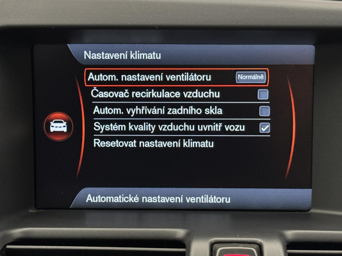 Volvo XC60 D5 AWD MOMENTUM 2.4 d Momentum