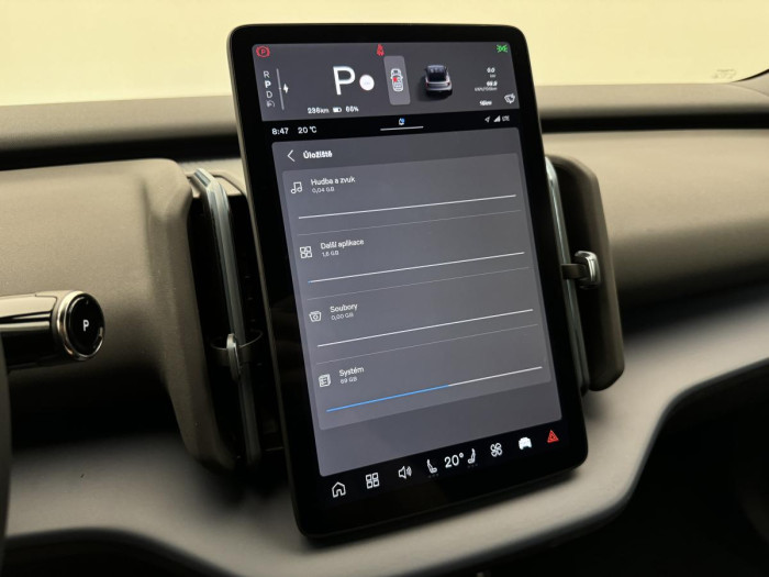 Volvo EX30 PURE ELECTRIC RECHAR. CORE RWD