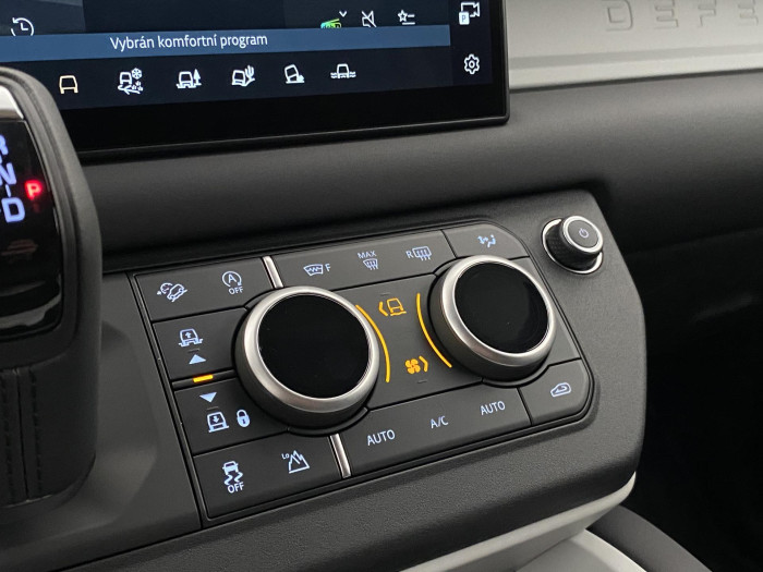 Land Rover Defender 110 D200 S AWD AUT 3.0 d