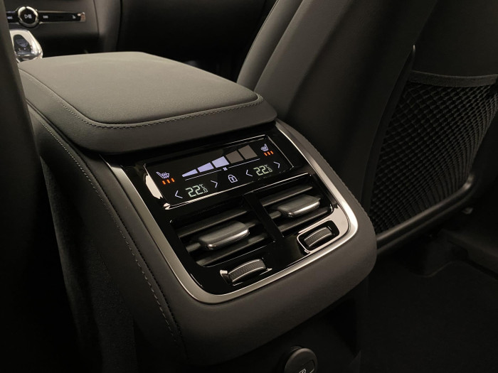 Volvo XC90 T8 AWD RECHARGE BRIGHT PLUS 7m