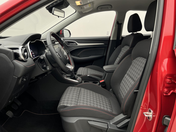 MG ZS 1.5 ESSENTIAL PLUS CZ 1.maj.