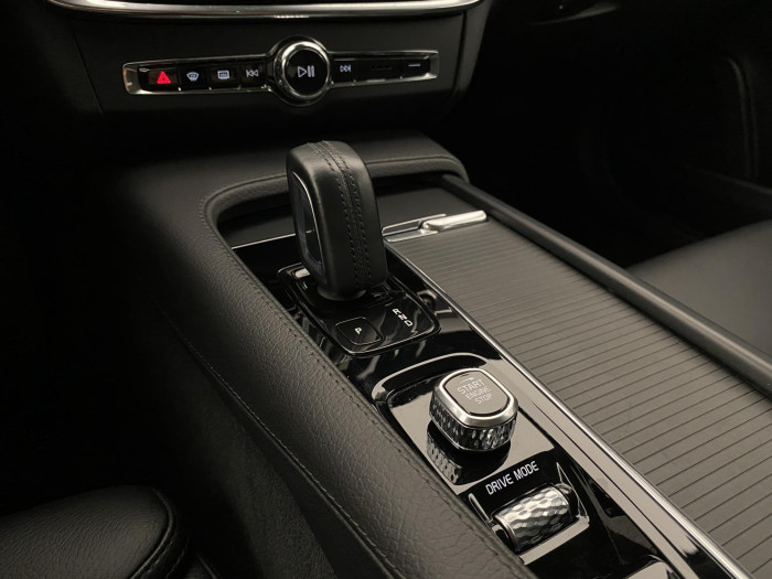 Volvo V90 B4 AWD MOMENTUM AUT 2.0 Momentum