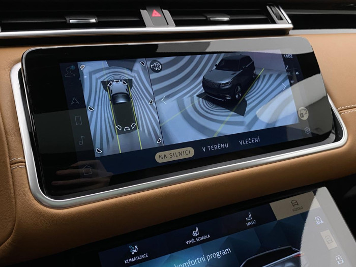 Land Rover Range Rover Velar D300 SE AWD AUT REZERVACE 3.0 d SE