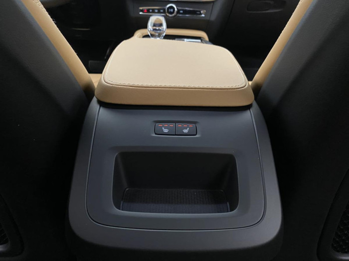 Volvo V90 B4 AWD AUT CROSS COUNTRY PLUS 2.0 Plus