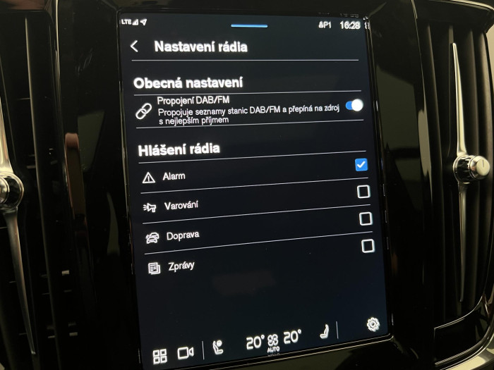 Volvo V90 CC B5 AWD ULTIMATE Rezervace 2.0 CC CC