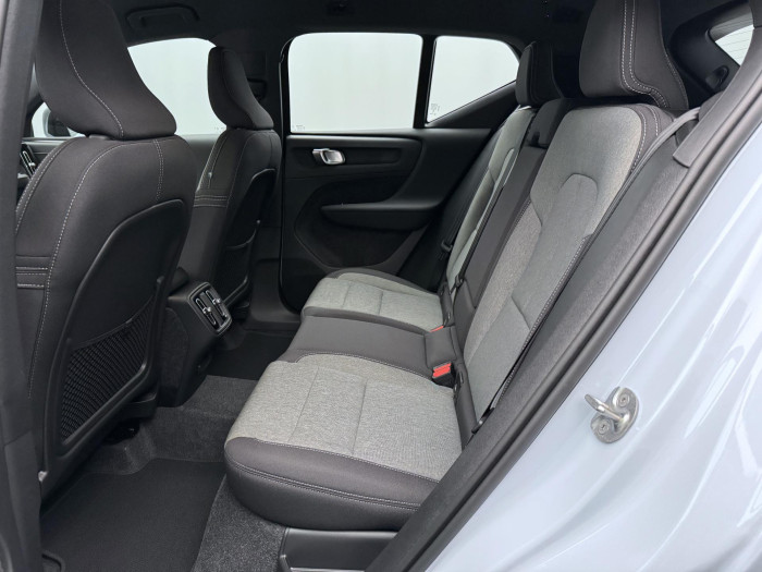 Volvo XC40 B3 AUT DARK PLUS