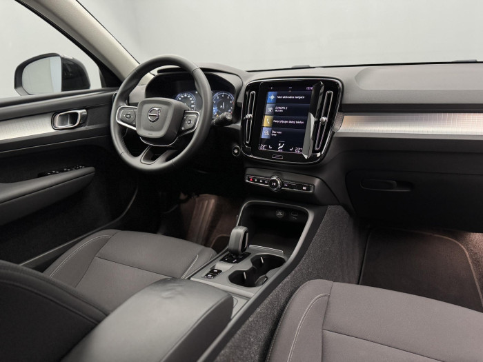 Volvo XC40 T3 MOMENTUM CZ 1.maj 1.5 Momentum