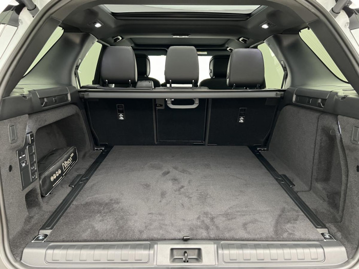 Land Rover Discovery D250 DYNAMIC SE AWD Aut 3.0 d Dynamic SE