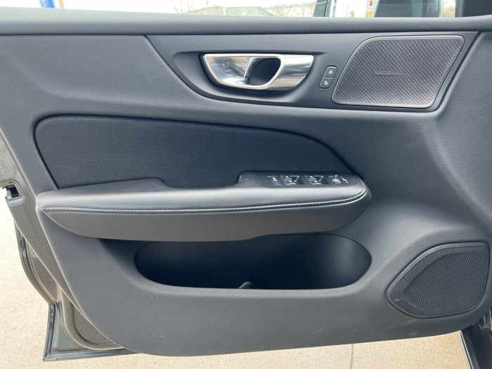 Volvo V60 B4 MOMENTUM Aut 1.maj. 2.0 Momentum