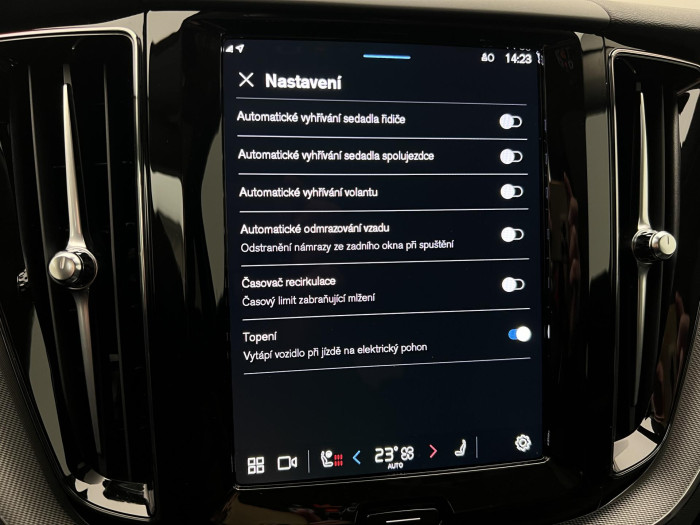 Volvo XC60 T6 AWD RECHARGE PLUS BRIGHT