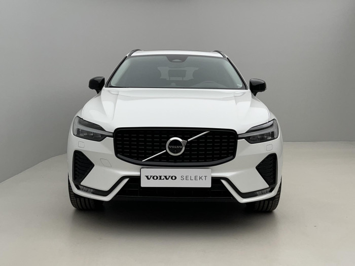 Volvo XC60 B5 AWD DARK ULTIMATE AUT 1.maj