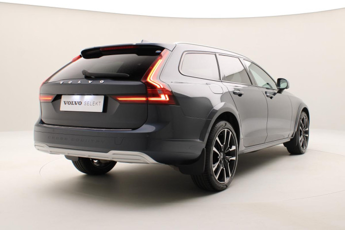 Volvo V90 CC D4 AWD ADVANCED REZERVACE 2.0 d CC CC
