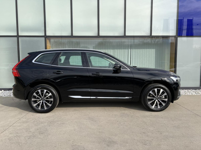 Volvo XC60 B4 AWD PLUS DARK Aut 1.maj.