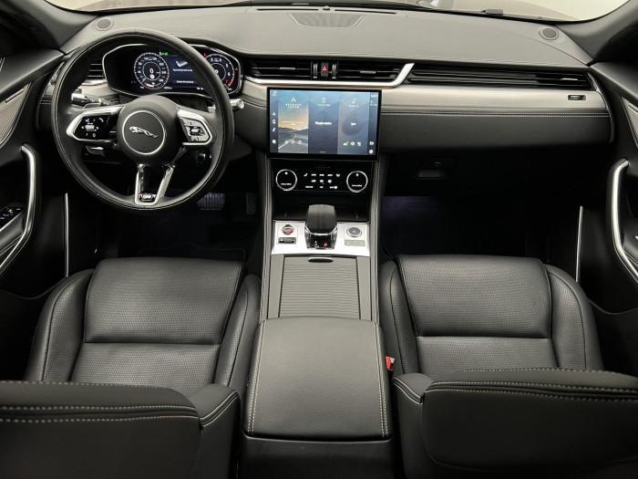 Jaguar F-Pace P400 R-DYNAMIC SE AWD AUT CZ 3.0 Dynamic SE