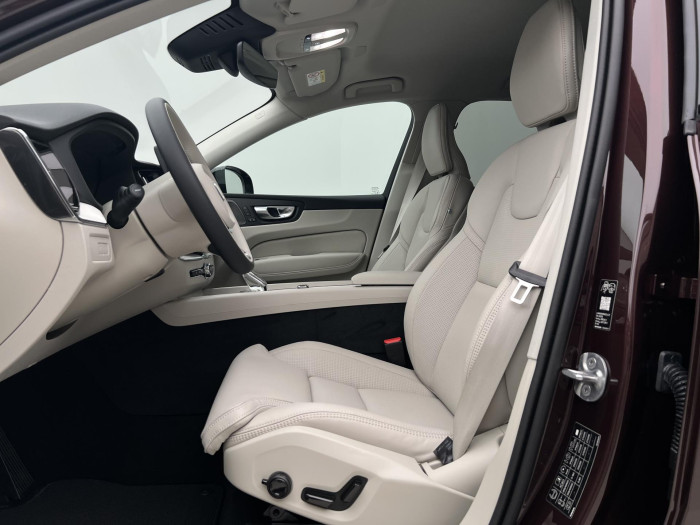 Volvo XC60 T6 AWD AUT RECHARGE DARK PLUS