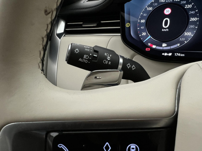 Land Rover Range Rover P550e AUTOBIOGRAPHY AWD AUT CZ