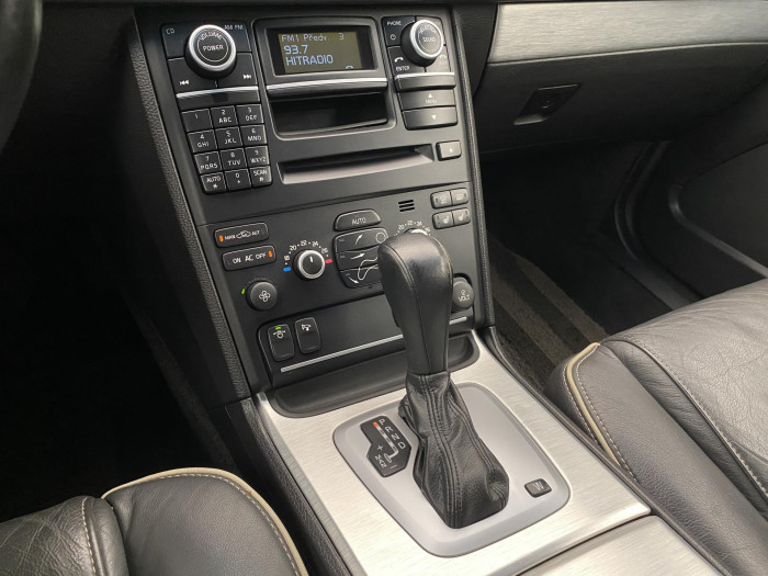 Volvo XC90 D5 AWD SUMMUM AUT CZ 2.4 d Summum