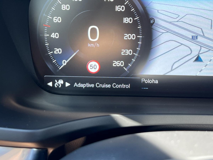 Volvo V60 D3 MOMENTUM Aut CZ REZERVACE 2.0 d Momentum