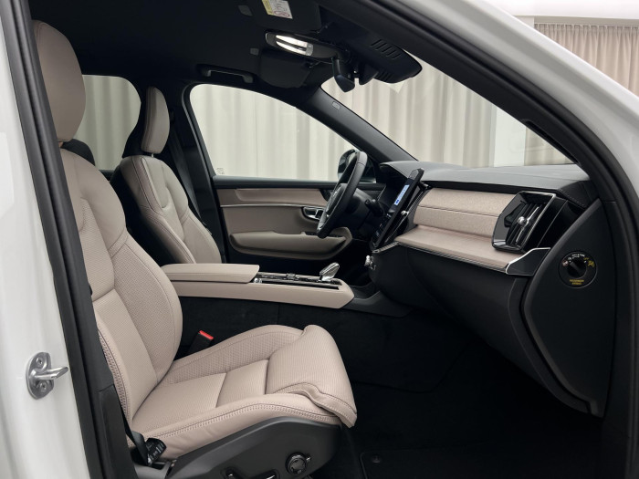 Volvo XC90 T8 AWD AUT RECHARGE DARK PLUS