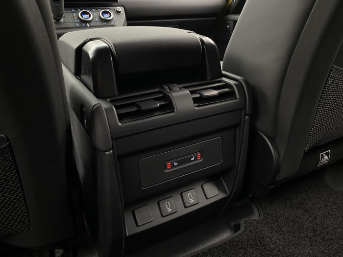 Land Rover Defender 110 D350 TROPHY EDITION 3.0 d Edition