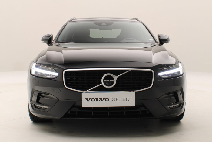 Volvo V90 D4 AWD R-DESIGN REZERVACE 2.0 d