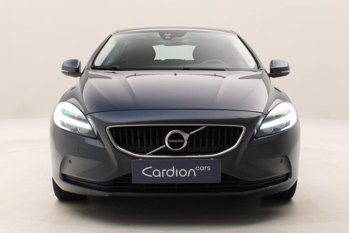 Volvo V40 T2 BLACK EDITION NAVIGACE 2.0 Edition