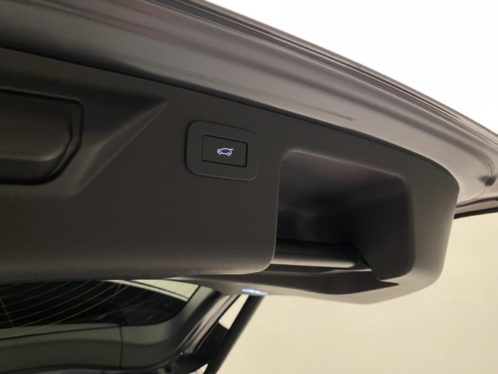 Land Rover Discovery Sport D200 SE DYNAMIC AWD CZ 1.maj 2.0 d SE Dynamic