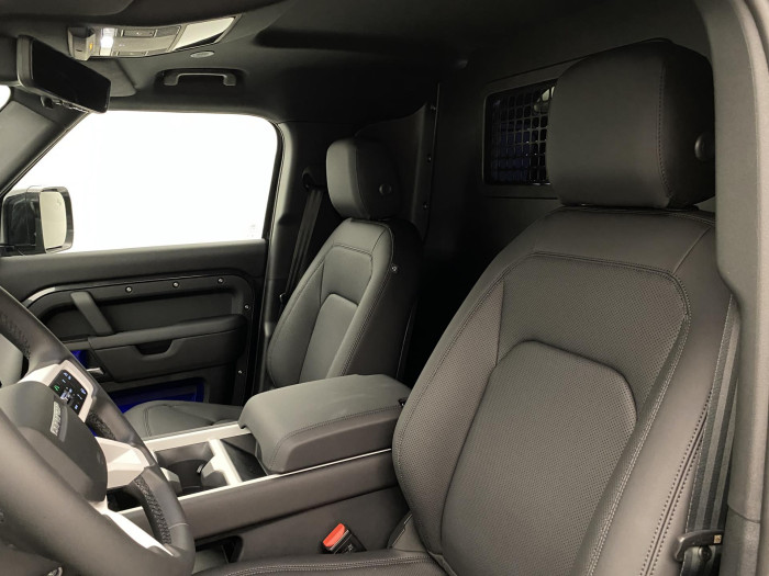 Land Rover Defender 110 HARD TOP D250 X-DYNAMIC SE 3.0 d Dynamic SE