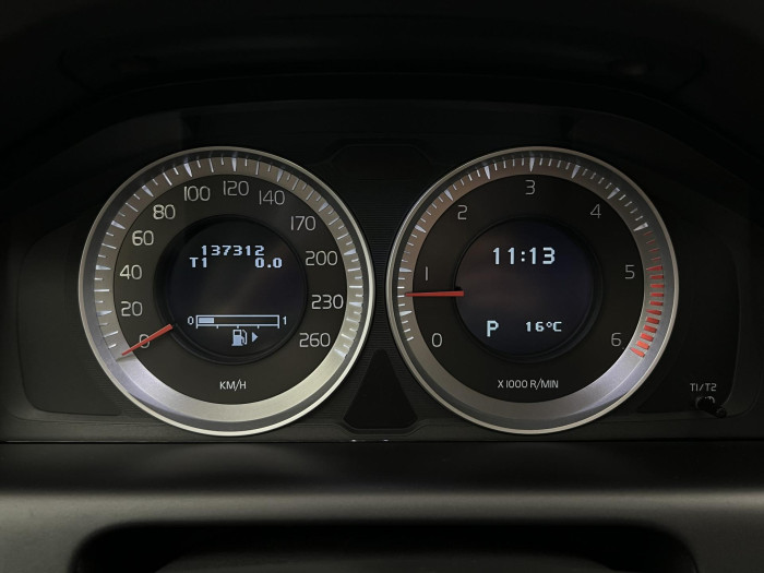 Volvo XC60 D3 AWD MOMENTUM AUT CZ 2.4 d Momentum