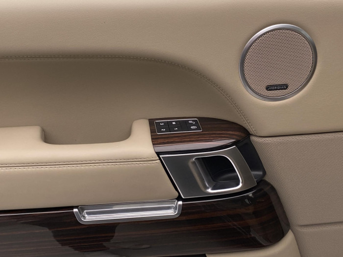 Land Rover Range Rover 4.4 TDV8 VOGUE AWD AUT