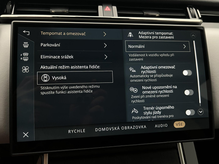 Land Rover Range Rover Velar D300 HSE AWD AUT CZ 1.maj. 3.0 d