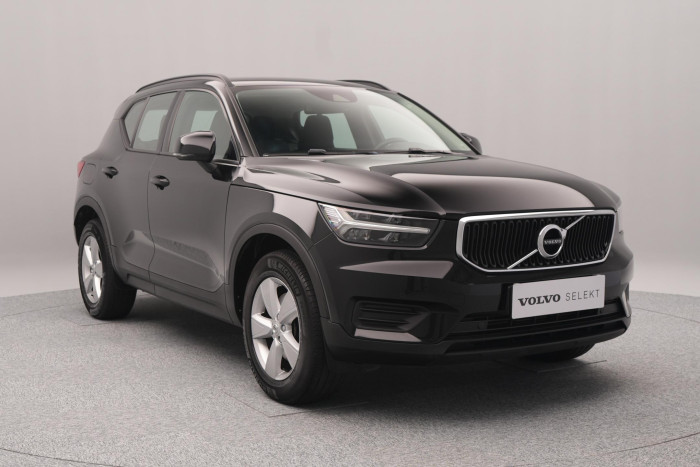 Volvo XC40 T2 MOMENTUM CORE CZ 1.5 Momentum
