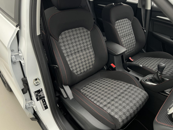 MG ZS 1.5 ESSENTIAL PLUS CZ 1.maj.