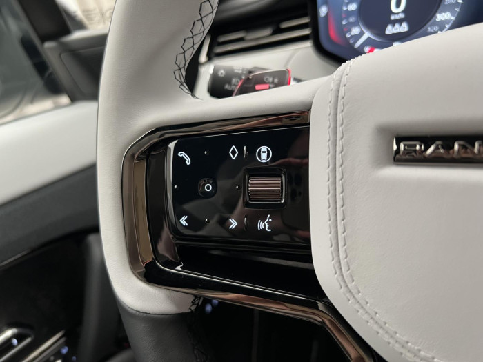 Land Rover Range Rover Sport P635 SV EDITION TWO REZERVACE 4.4 Edition