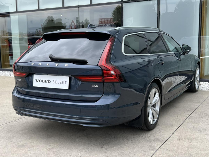Volvo V90 B4 MOMENTUM Aut 1.maj. 2.0 Momentum