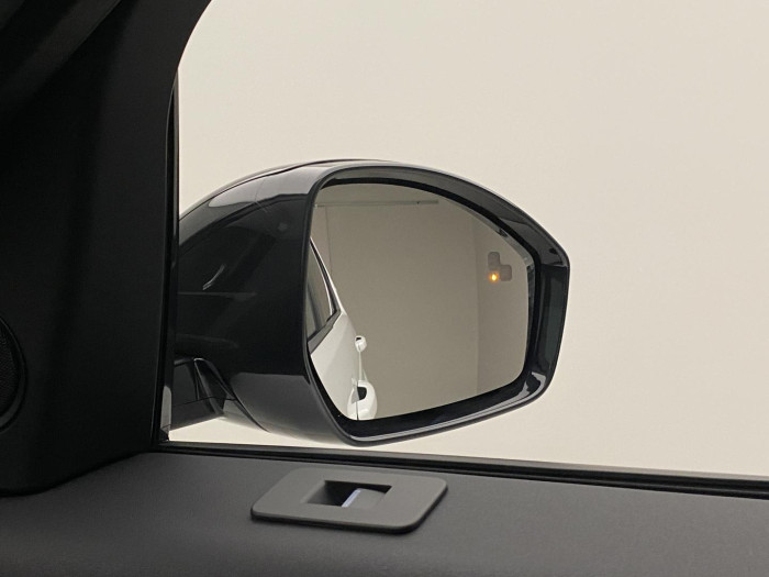 Land Rover Discovery Sport D200 DYNAMIC SE AWD AUT 2.0 d Dynamic SE