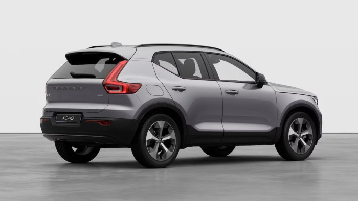 Volvo XC40 B3 AUT DARK PLUS