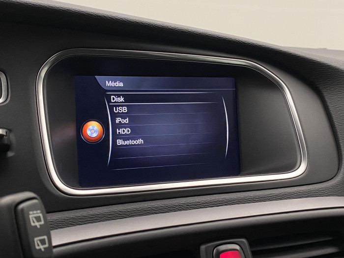 Volvo V40 D2 MOMENTUM AUT NAVIGACE 2.0 d Momentum
