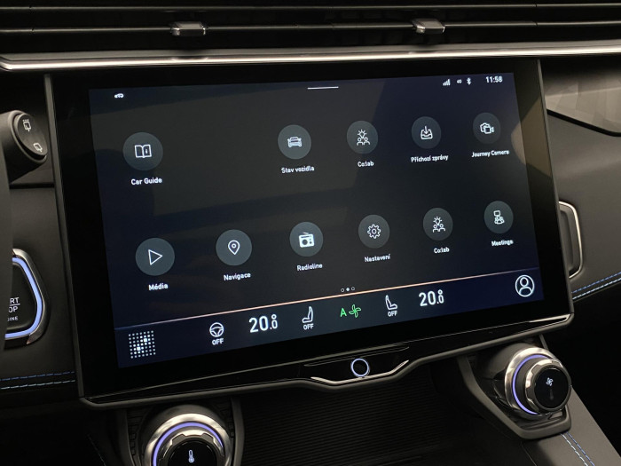 Lynk & Co 01 PHEV DCT AUT 1.maj