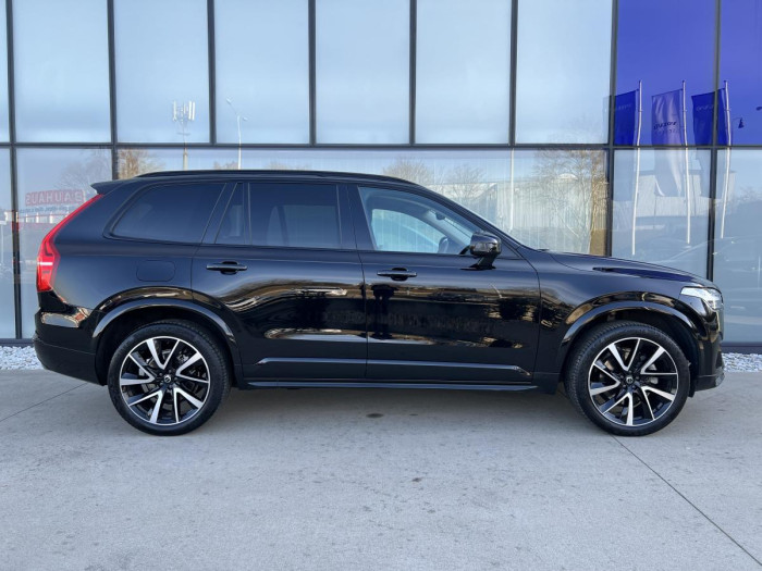 Volvo XC90 B5 AWD DARK PLUS Aut CZ