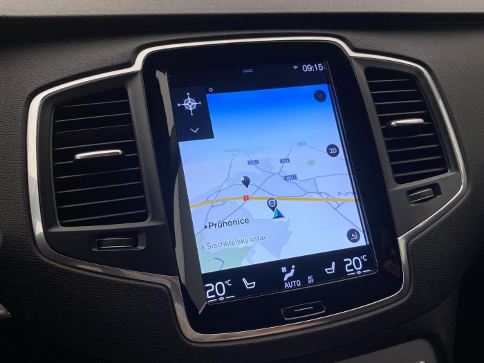 Volvo XC90 D5 AWD MOMENTUM AUT CZ 7míst 2.0 d Momentum